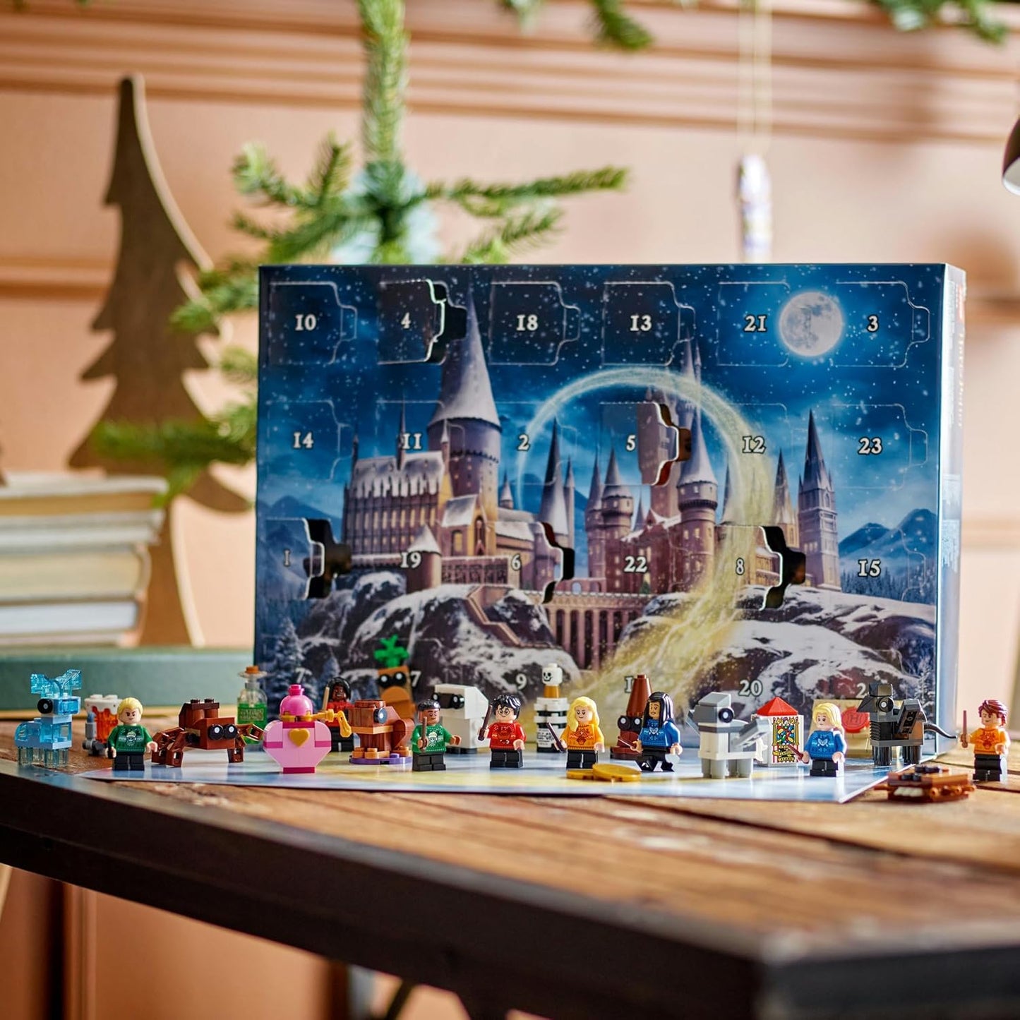 ® Harry Potter™ Advent Calendar 2025 76456 Wizard Toy for Boys, Girls and Any Fans, Magical Hogwarts™ Christmas Holiday Toy for Kids, 8 Minifigures, 6 Figures and 10 Collectible Mini Builds