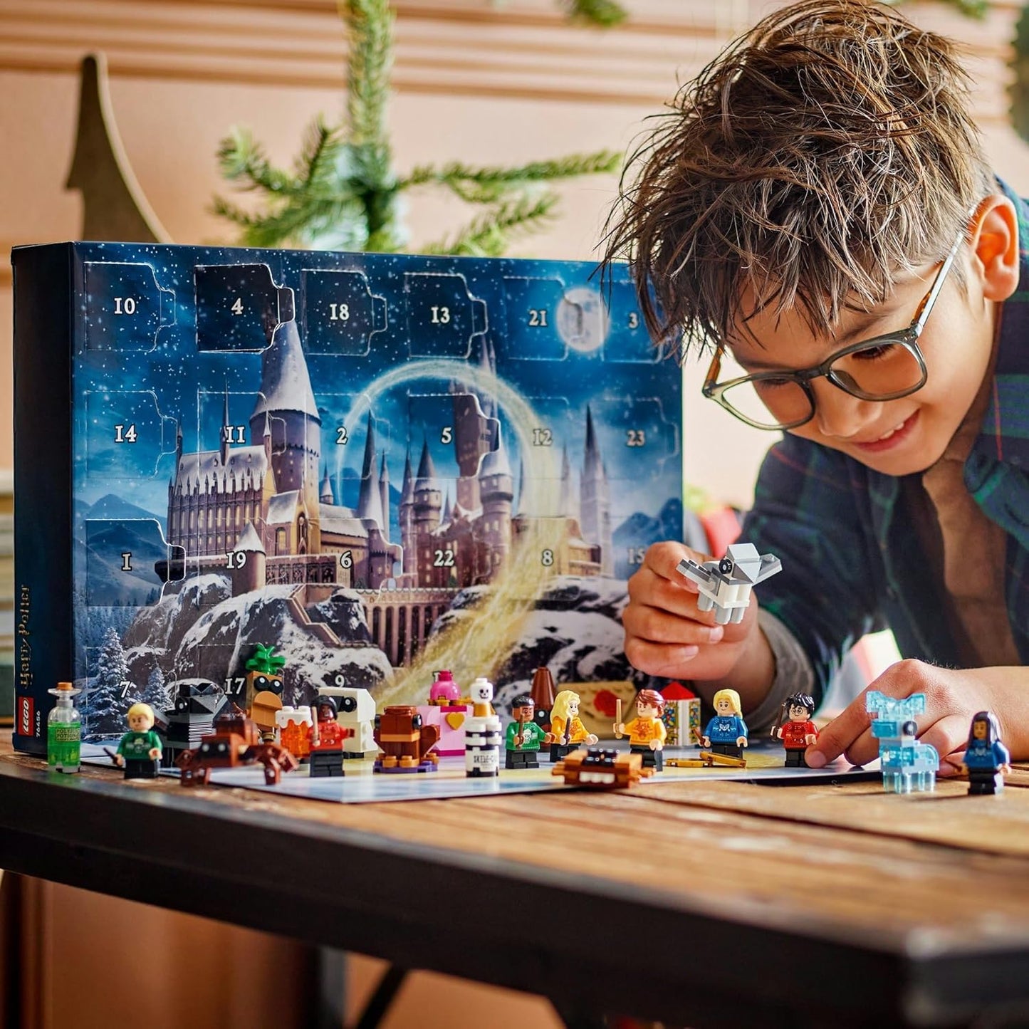 ® Harry Potter™ Advent Calendar 2025 76456 Wizard Toy for Boys, Girls and Any Fans, Magical Hogwarts™ Christmas Holiday Toy for Kids, 8 Minifigures, 6 Figures and 10 Collectible Mini Builds
